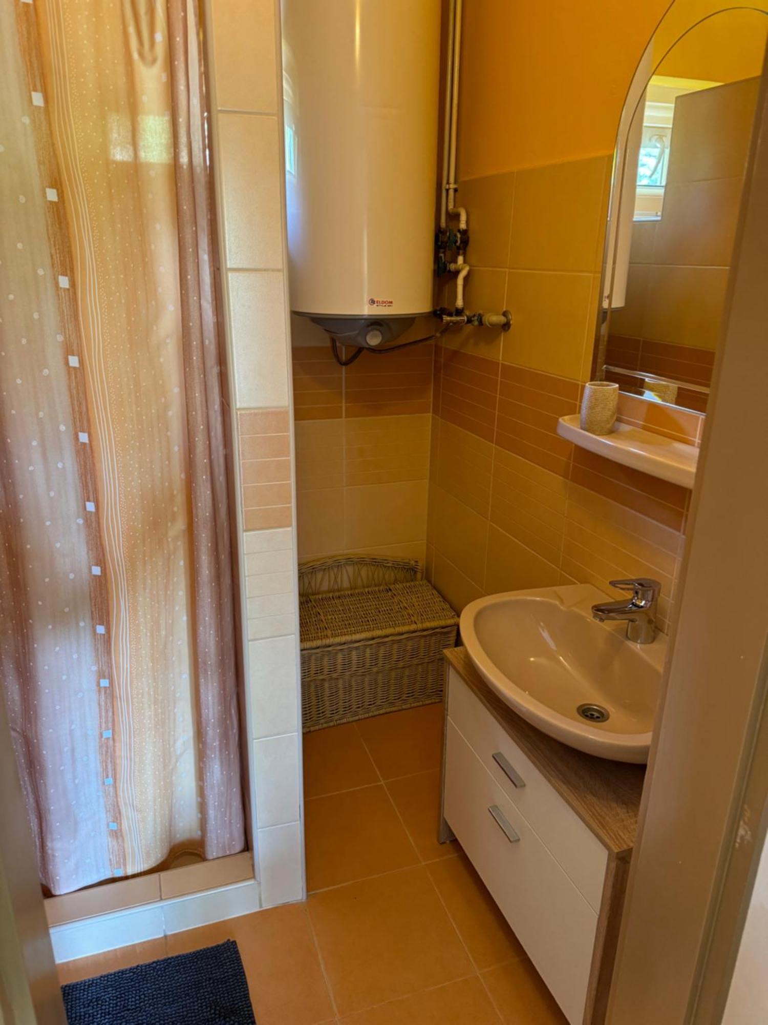 Rozsa Apartman Альшоэрш Номер фото